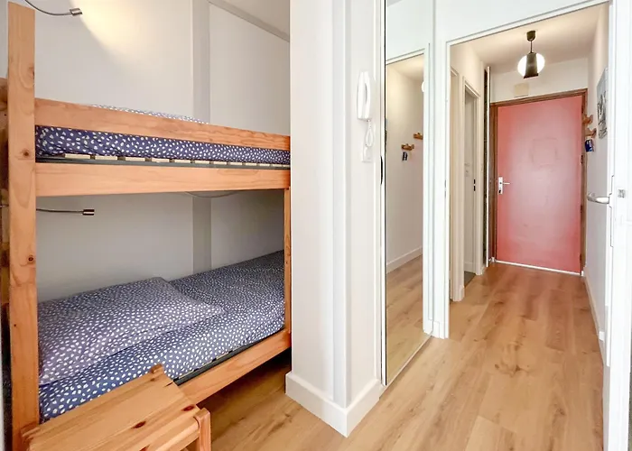 Joli Appartement Avec Vue Imprenable Sur La Baie Des Sables - 4 Pers